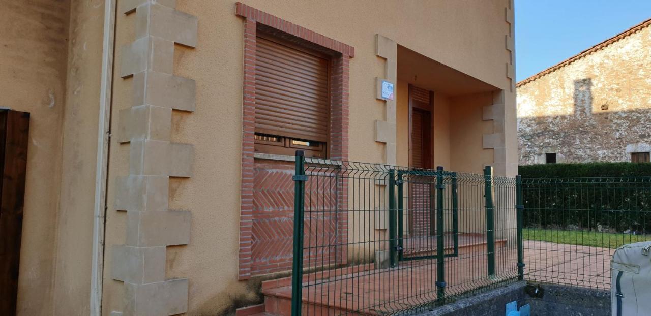 Paseo Del Saja I Y II Διαμέρισμα Villanueva de la Peña Εξωτερικό φωτογραφία